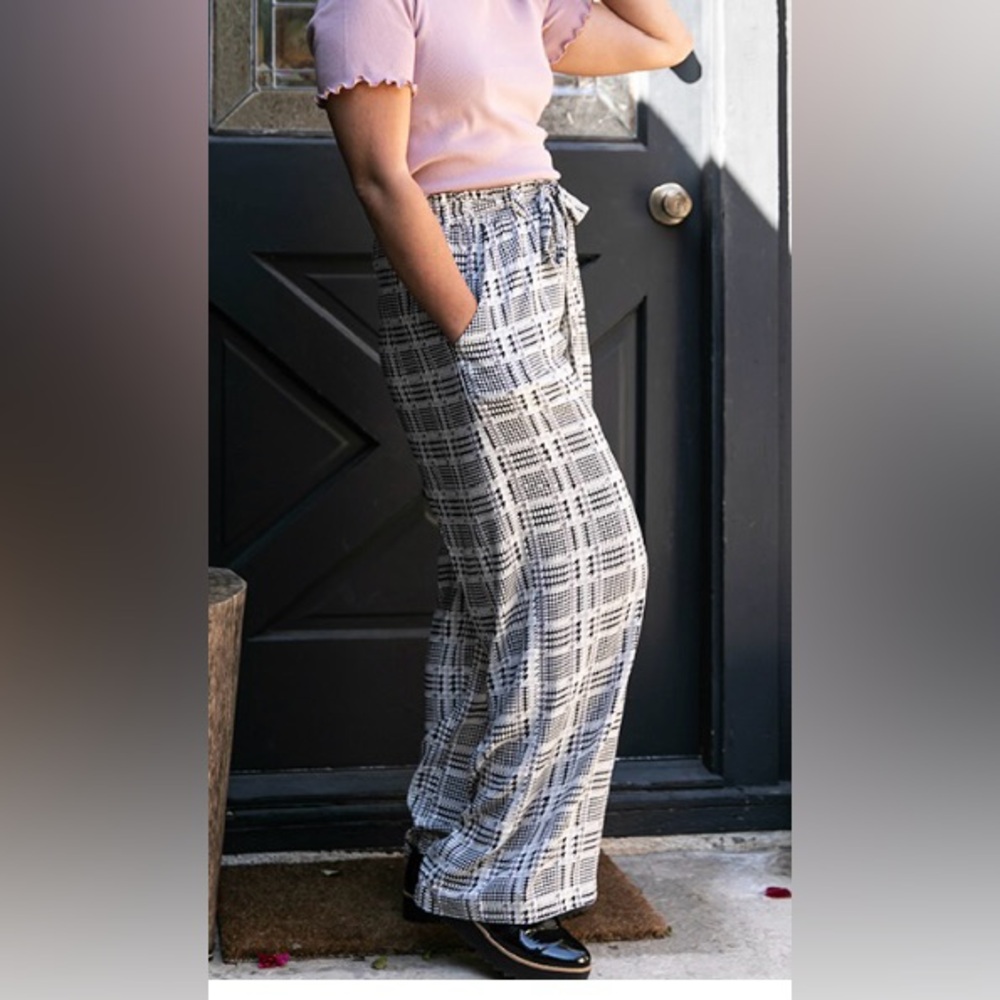 NWT LuLaRoe Black & White Checkered Houndstooth Plaid Wide Leg Pants WITH Pocket